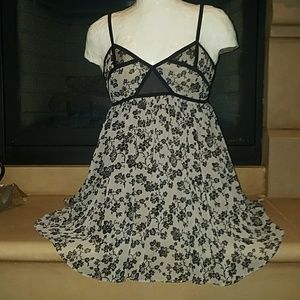 Lumiere Floral Flowing Spaghetti Strap Top M